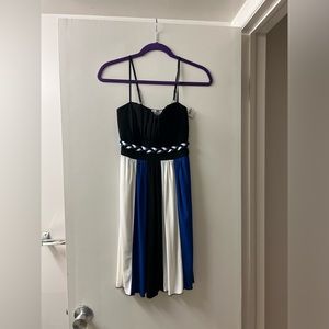 Trixxi Semi-Formal Dres